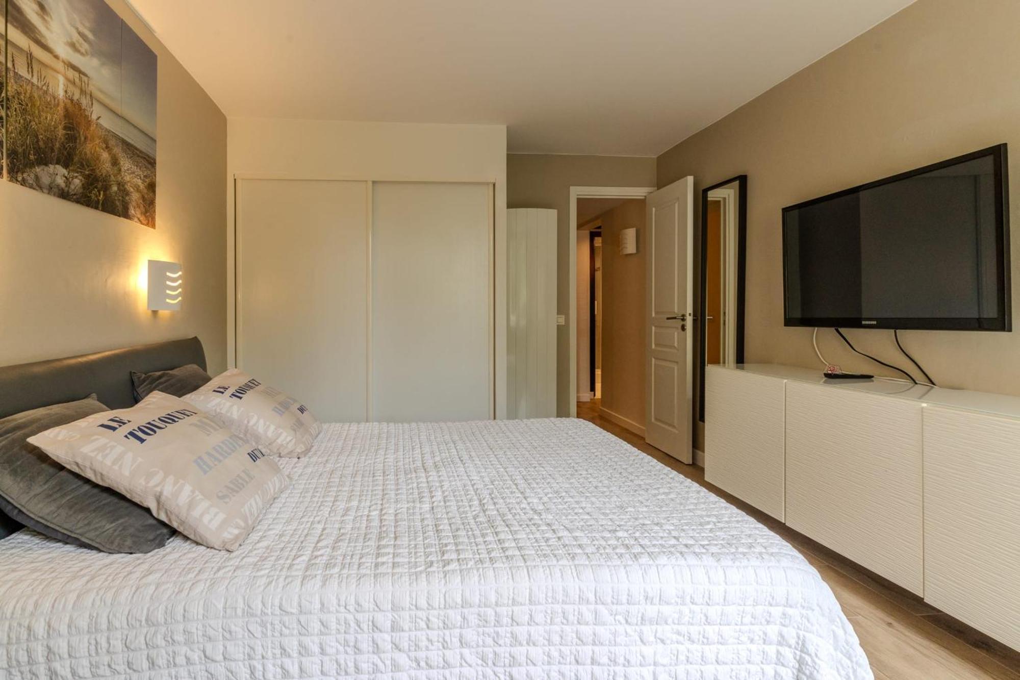 Very Nice Flat For 5 With Swimming Pool Tennis Court And Free Park Le Touquet Bagian luar foto